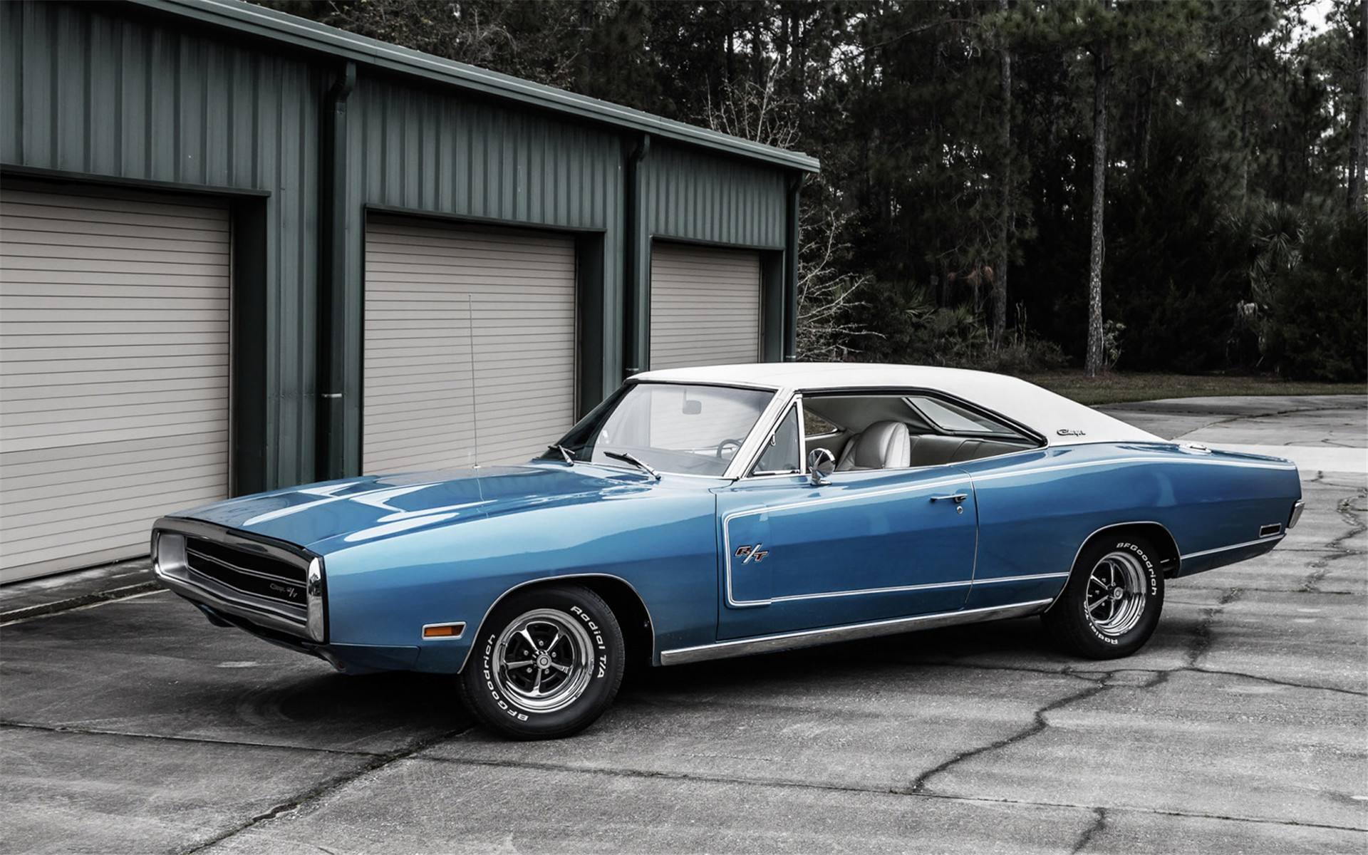 xpel xpel材质 xpel隐形车衣 xpel成都汽车贴膜